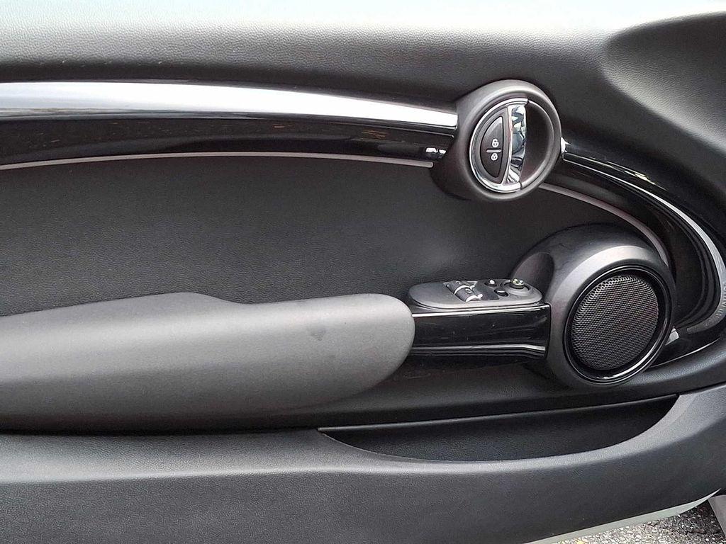 used 2023 MINI Hardtop car, priced at $23,999