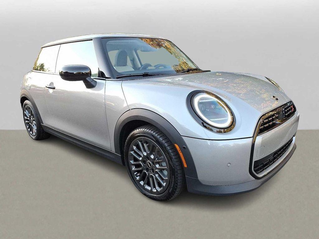 used 2025 MINI Hardtop car, priced at $27,499