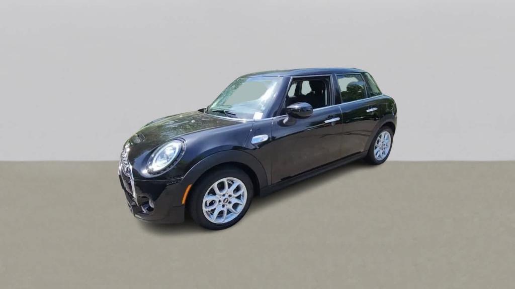 used 2021 MINI Hardtop car, priced at $24,499