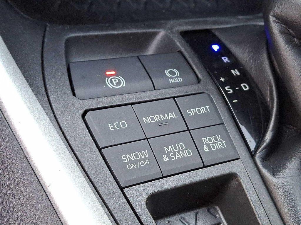 used 2020 Toyota RAV4 car, priced at $22,299