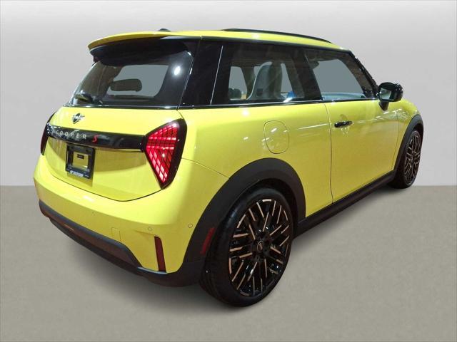 used 2025 MINI Hardtop car, priced at $34,999