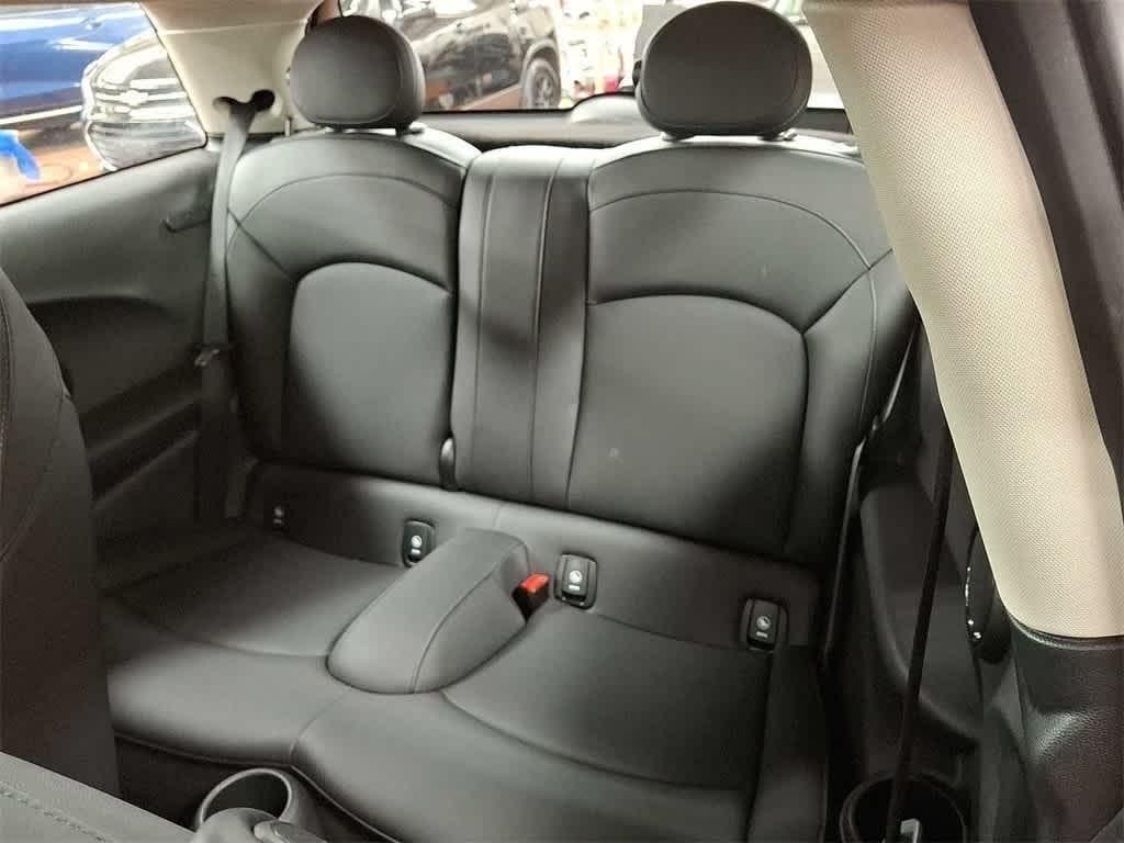 used 2023 MINI Hardtop car, priced at $23,499