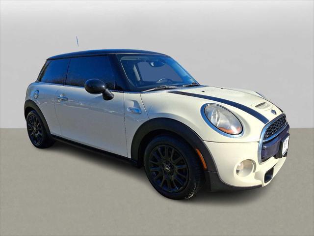 used 2015 MINI Hardtop car, priced at $9,999