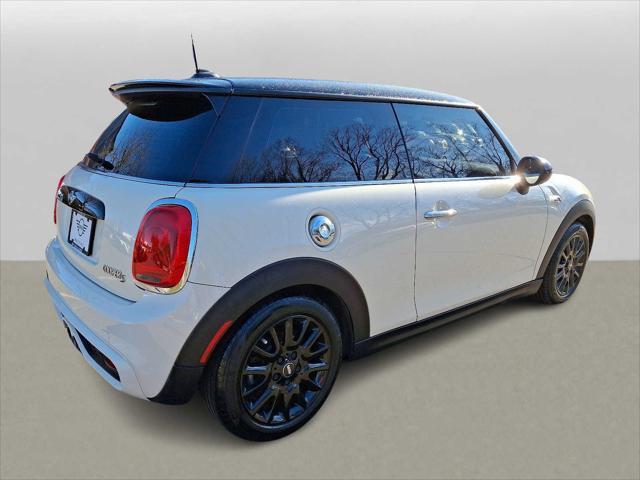 used 2015 MINI Hardtop car, priced at $9,999