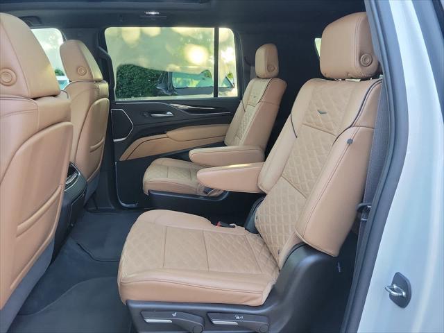 used 2023 Cadillac Escalade ESV car, priced at $79,998