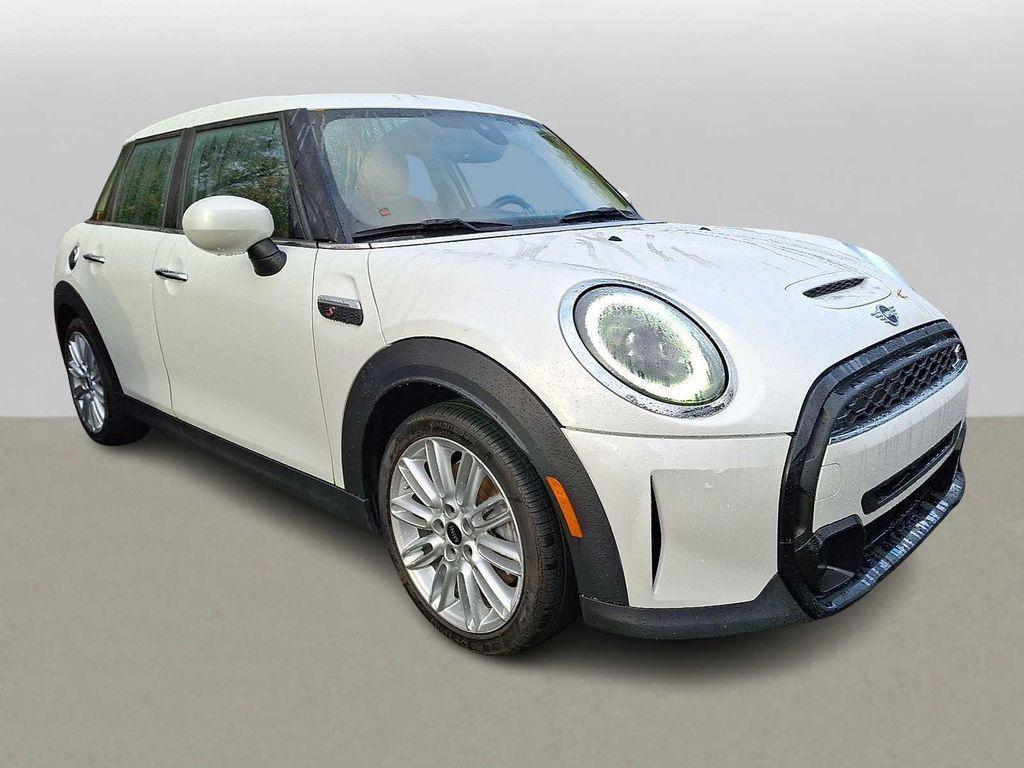 used 2024 MINI Hardtop car, priced at $24,999