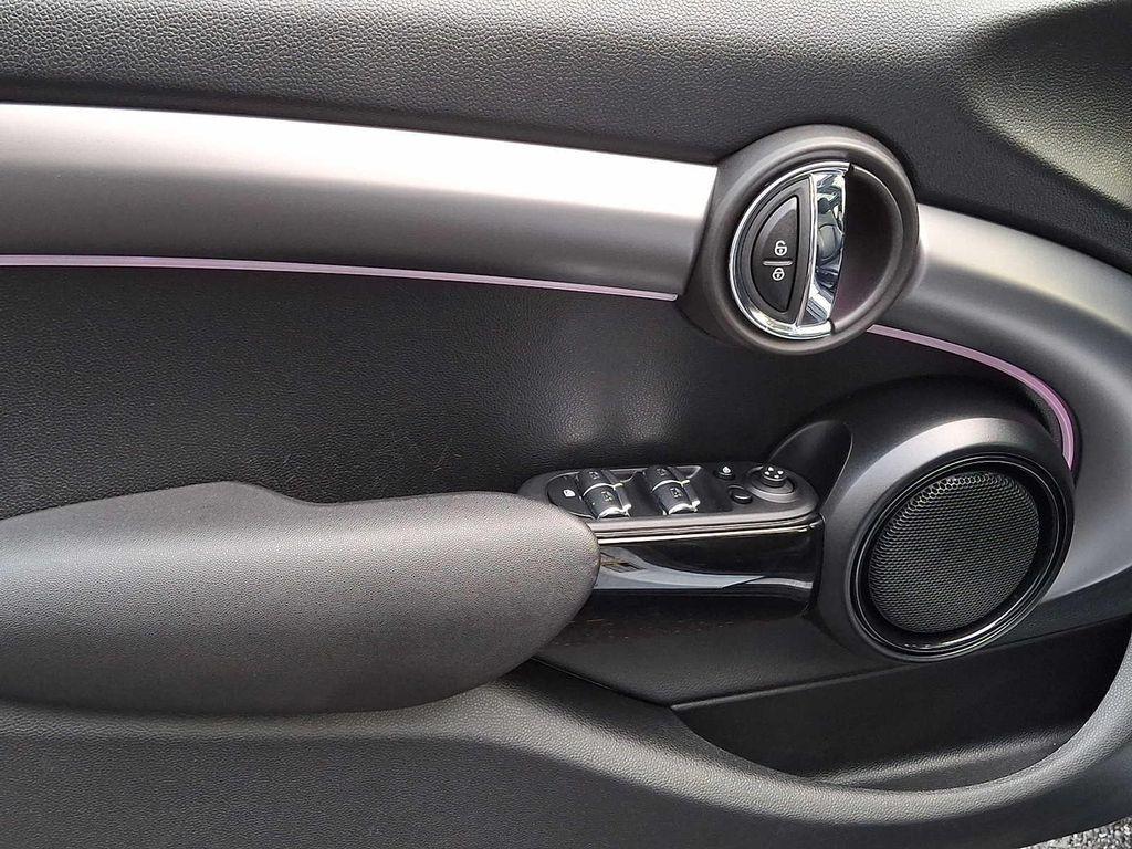 used 2024 MINI Hardtop car, priced at $24,999