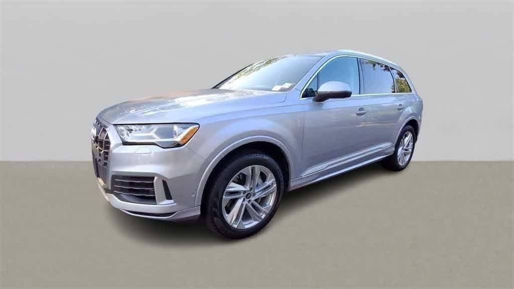 used 2022 Audi Q7 car, priced at $39,699