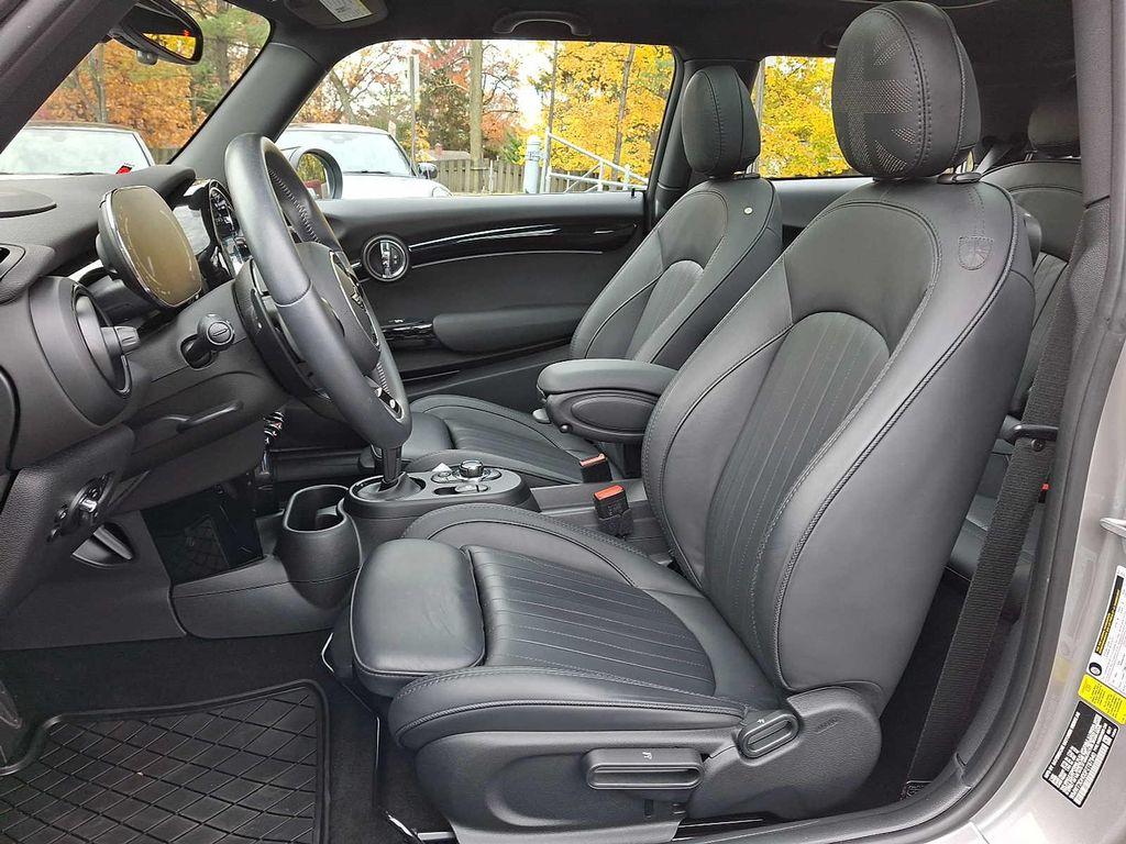 used 2023 MINI Hardtop car, priced at $33,399