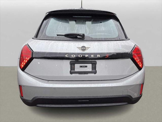 used 2025 MINI Hardtop car, priced at $32,999