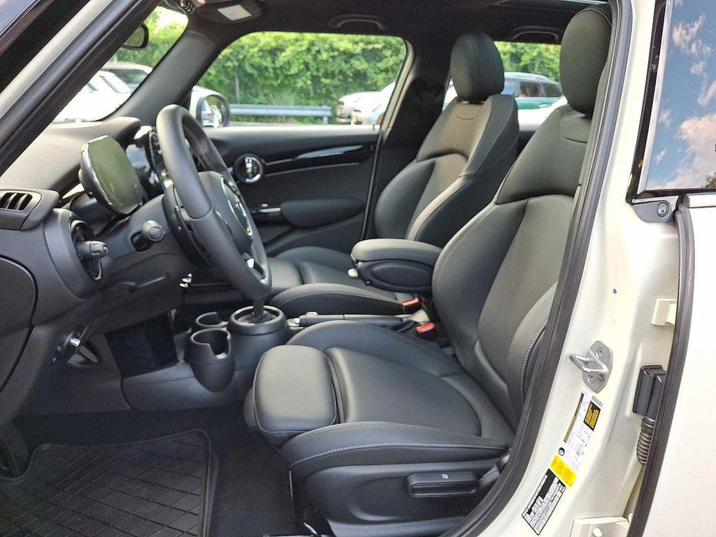 used 2023 MINI Hardtop car, priced at $24,499