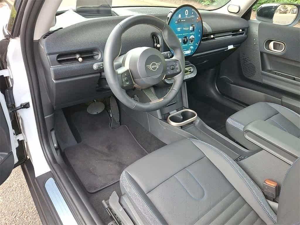 used 2025 MINI Hardtop car, priced at $29,899