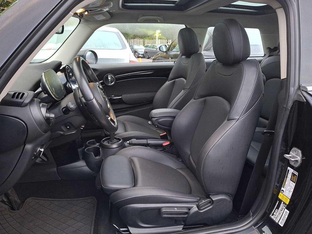 used 2023 MINI Hardtop car, priced at $24,499