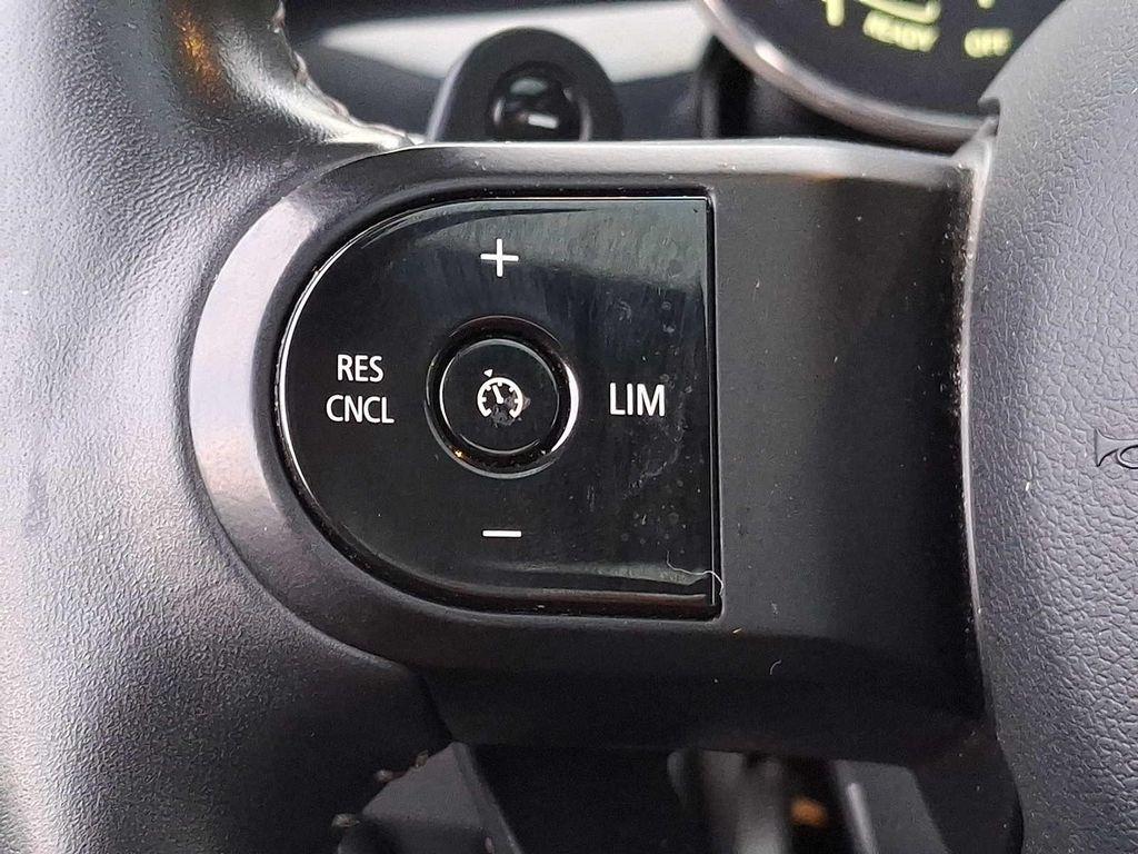 used 2023 MINI Hardtop car, priced at $24,499