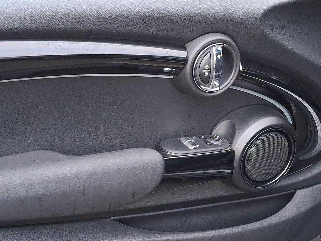 used 2023 MINI Hardtop car, priced at $24,499