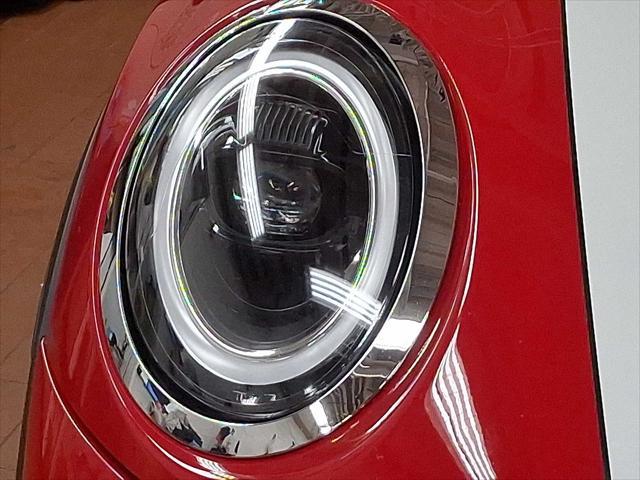 used 2023 MINI Hardtop car, priced at $25,999