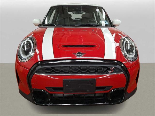 used 2023 MINI Hardtop car, priced at $25,999