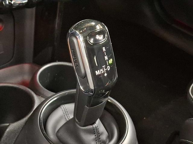 used 2023 MINI Hardtop car, priced at $25,999