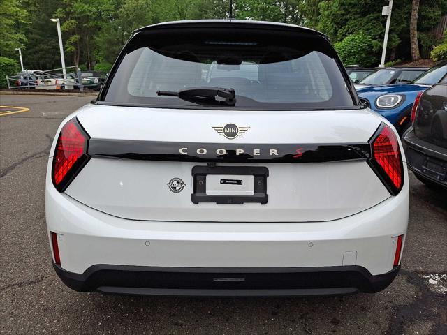 used 2025 MINI Hardtop car, priced at $29,499