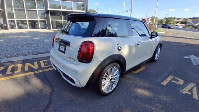 used 2021 MINI Hardtop car, priced at $21,999