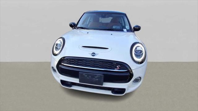 used 2021 MINI Hardtop car, priced at $21,999