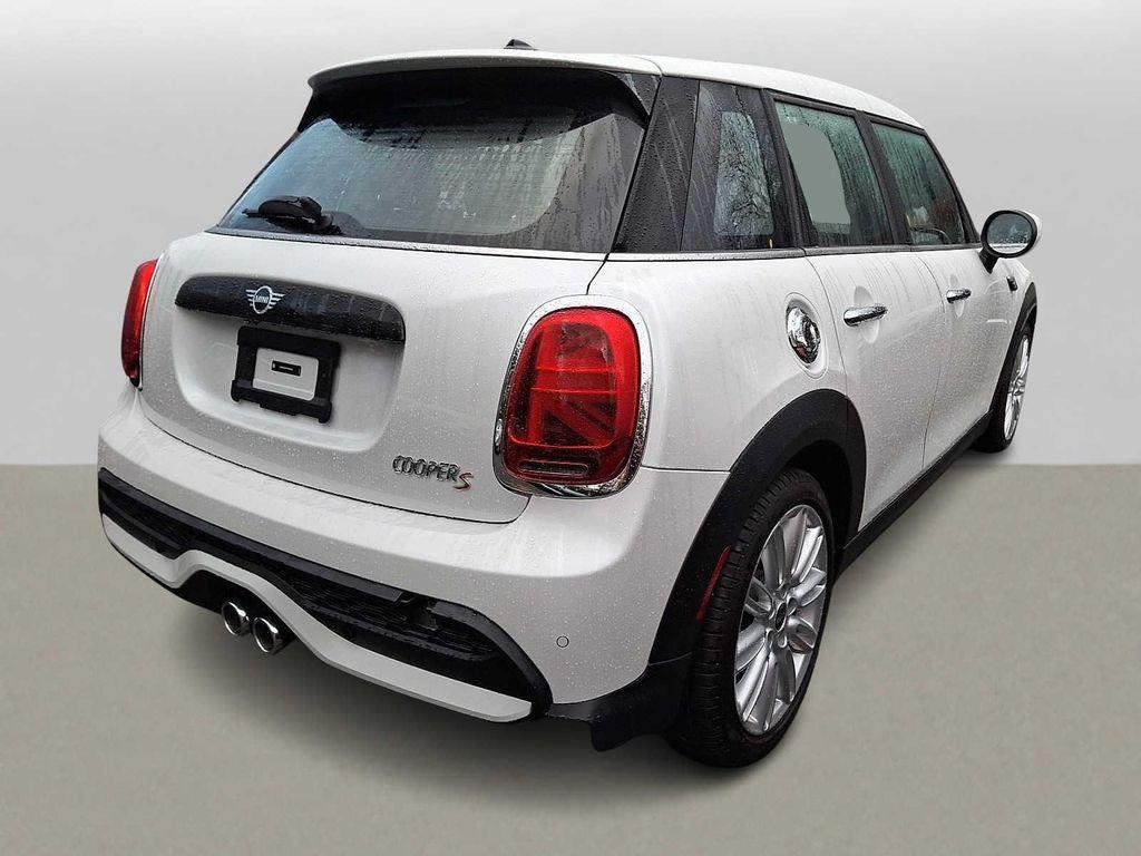 used 2024 MINI Hardtop car, priced at $26,499