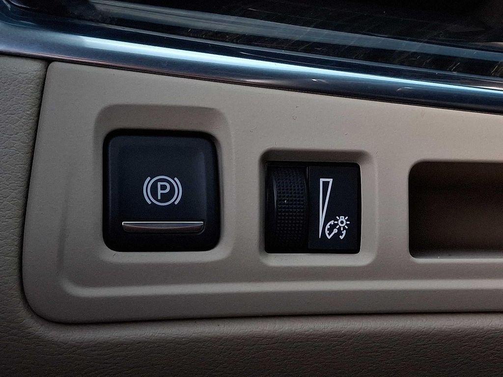 used 2018 Cadillac XT5 car, priced at $16,199