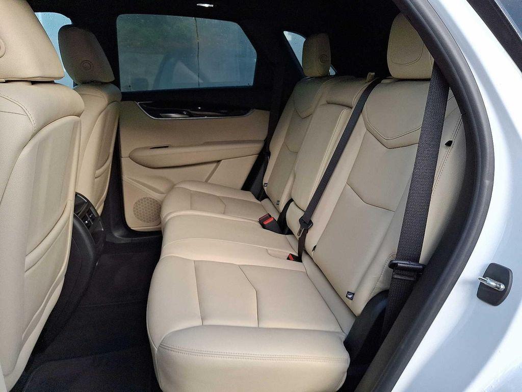 used 2018 Cadillac XT5 car, priced at $17,899