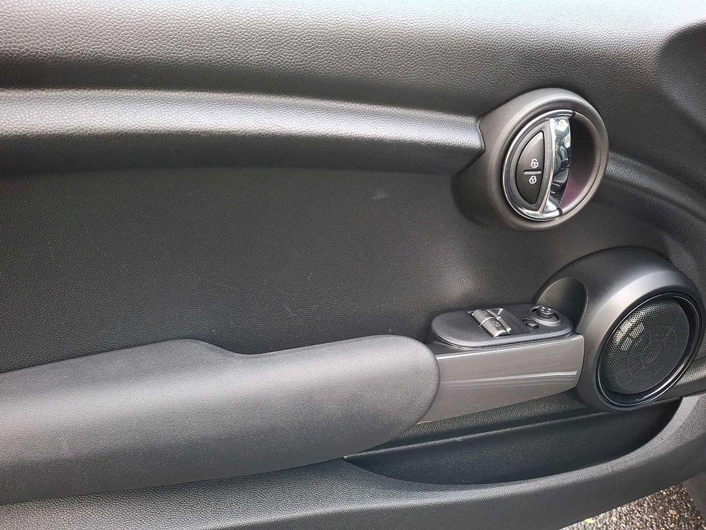 used 2018 MINI Hardtop car, priced at $13,699