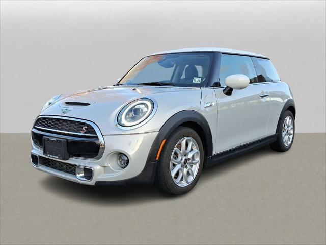 used 2021 MINI Hardtop car, priced at $22,999