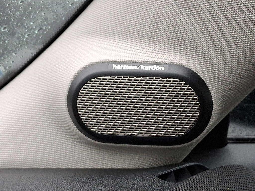 used 2025 MINI Hardtop car, priced at $27,499