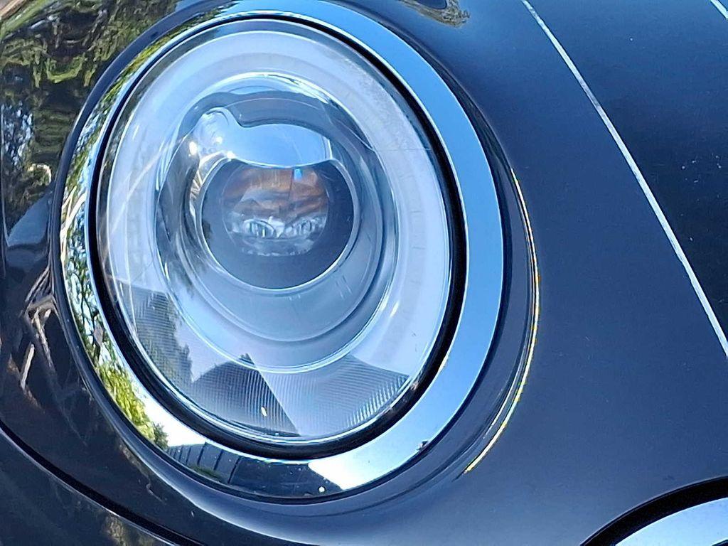 used 2018 MINI Hardtop car, priced at $16,999