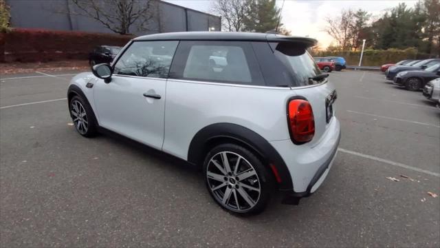 used 2023 MINI Hardtop car, priced at $26,999