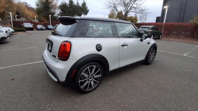 used 2023 MINI Hardtop car, priced at $26,999