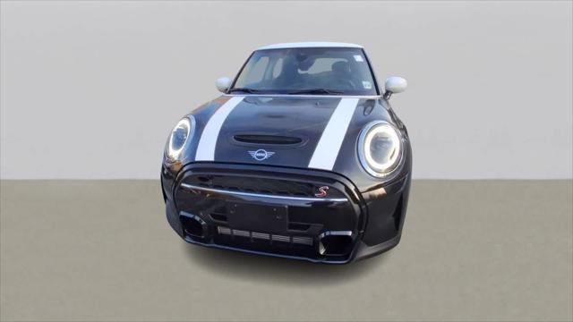 used 2022 MINI Hardtop car, priced at $21,499