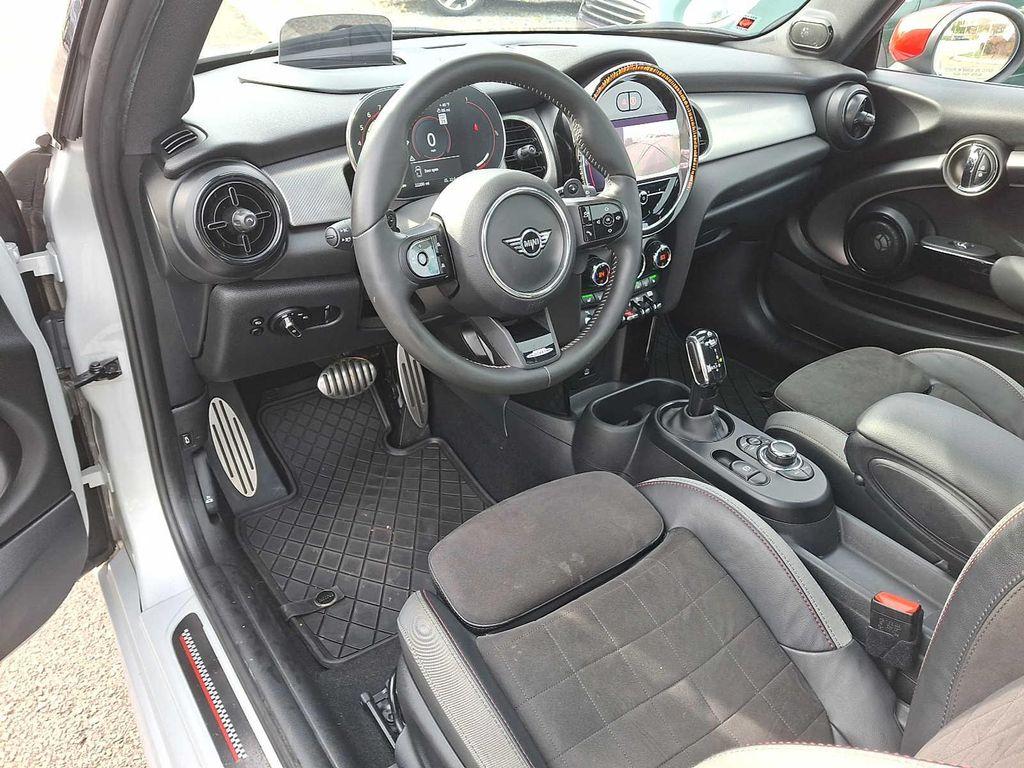 used 2023 MINI Hardtop car, priced at $32,999