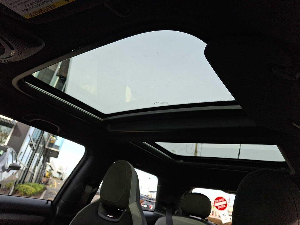 used 2023 MINI Hardtop car, priced at $32,999