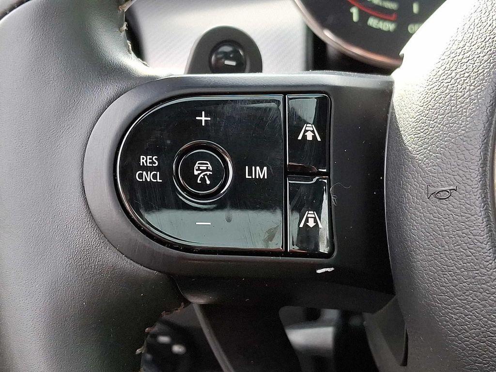 used 2023 MINI Hardtop car, priced at $32,999