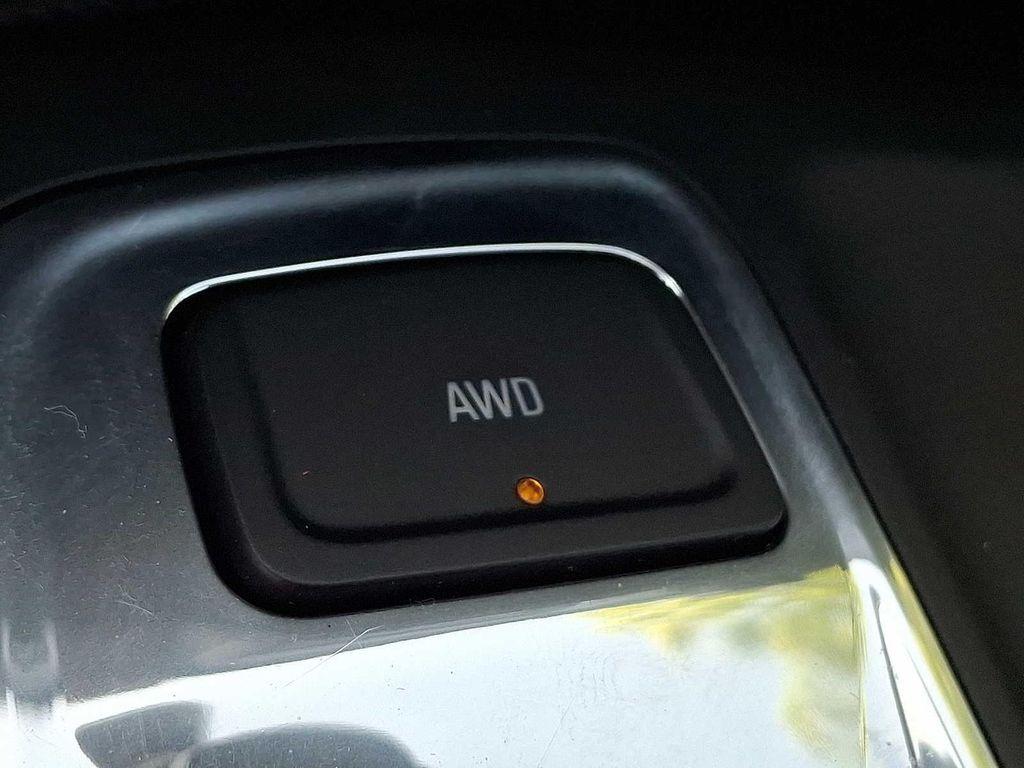used 2023 Chevrolet Equinox car, priced at $15,999