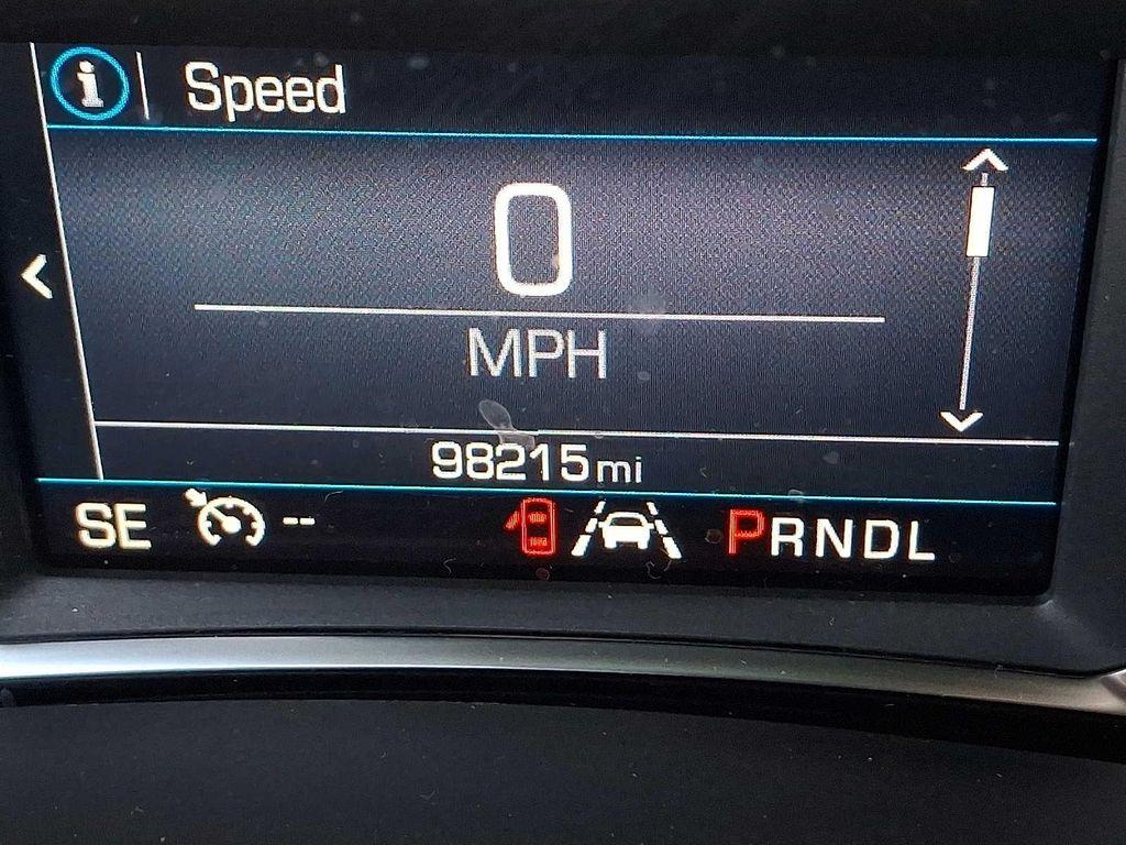 used 2023 Chevrolet Equinox car, priced at $15,999