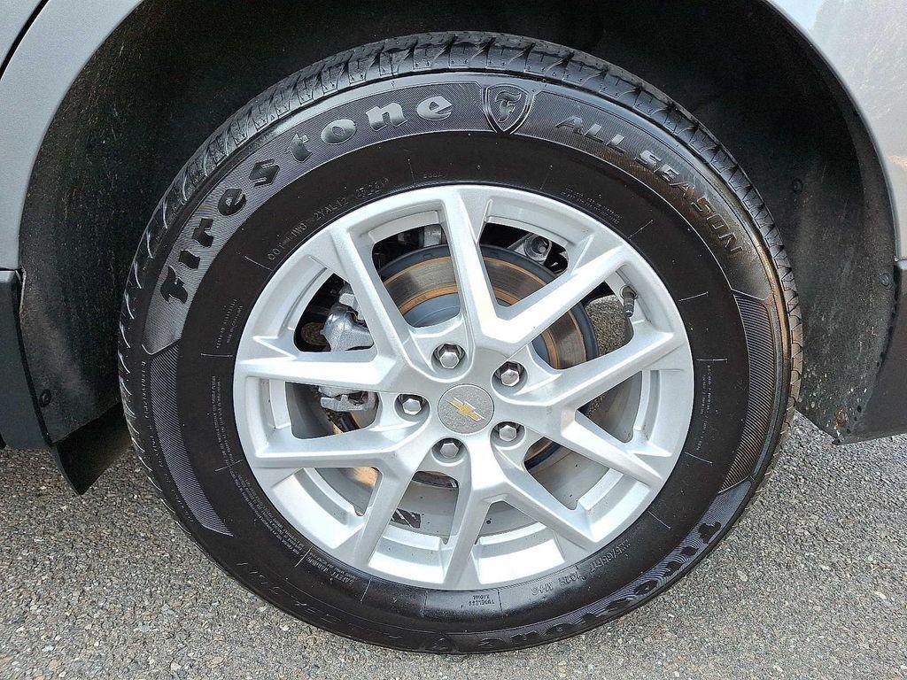 used 2023 Chevrolet Equinox car, priced at $15,999