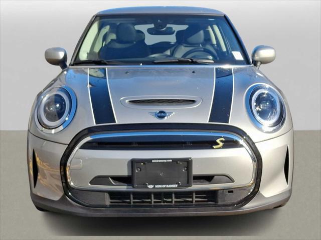 used 2024 MINI Hardtop car, priced at $26,499