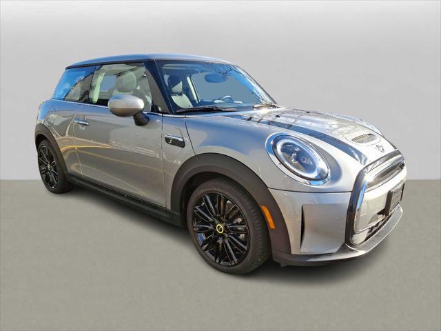 used 2024 MINI Hardtop car, priced at $26,499