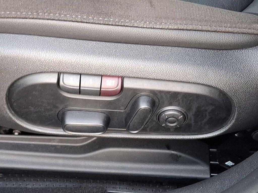 used 2023 MINI Clubman car, priced at $30,299
