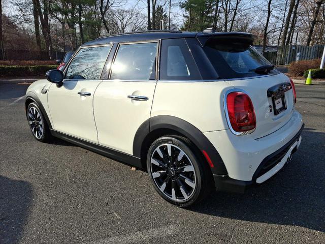 used 2022 MINI Hardtop car, priced at $23,499