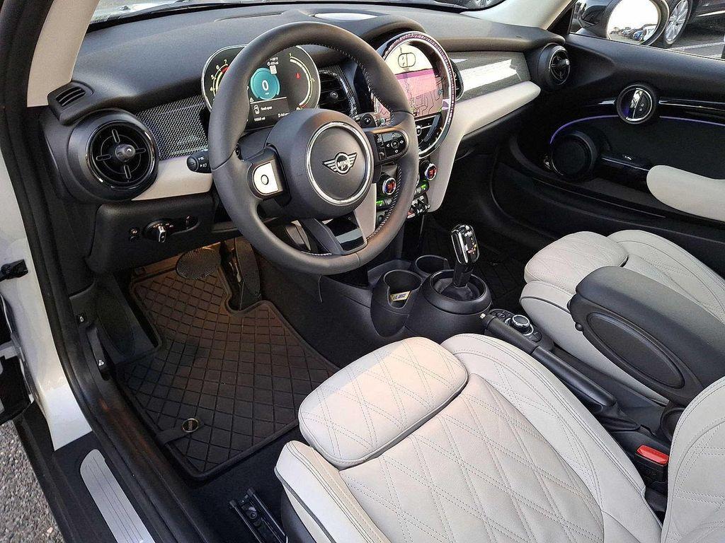 used 2023 MINI Hardtop car, priced at $26,799