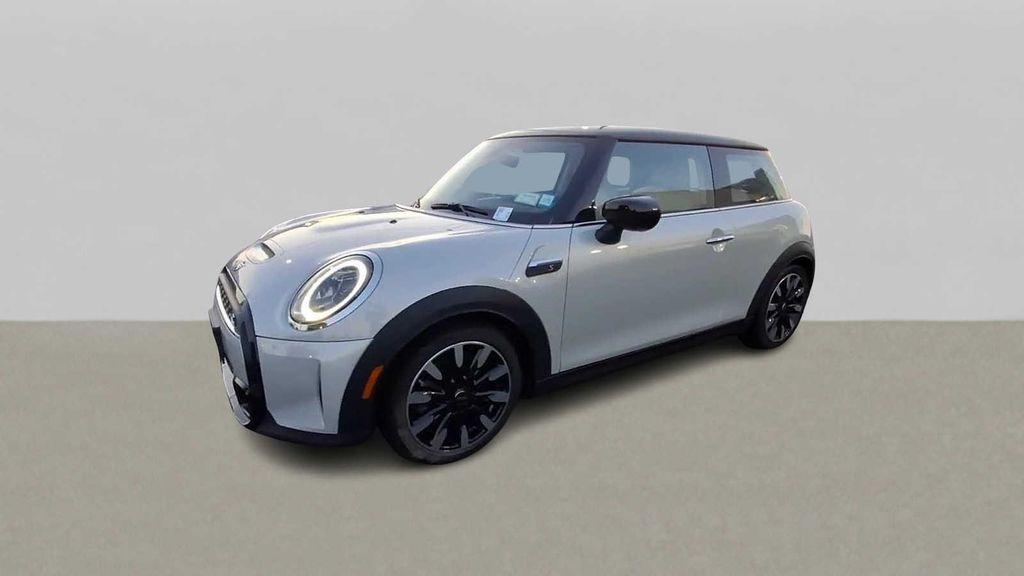 used 2023 MINI Hardtop car, priced at $26,799