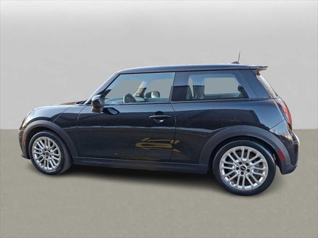 used 2025 MINI Hardtop car, priced at $32,799