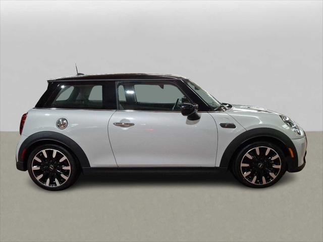 used 2022 MINI Hardtop car, priced at $23,499