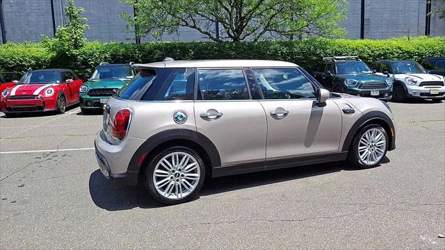 used 2023 MINI Hardtop car, priced at $25,799